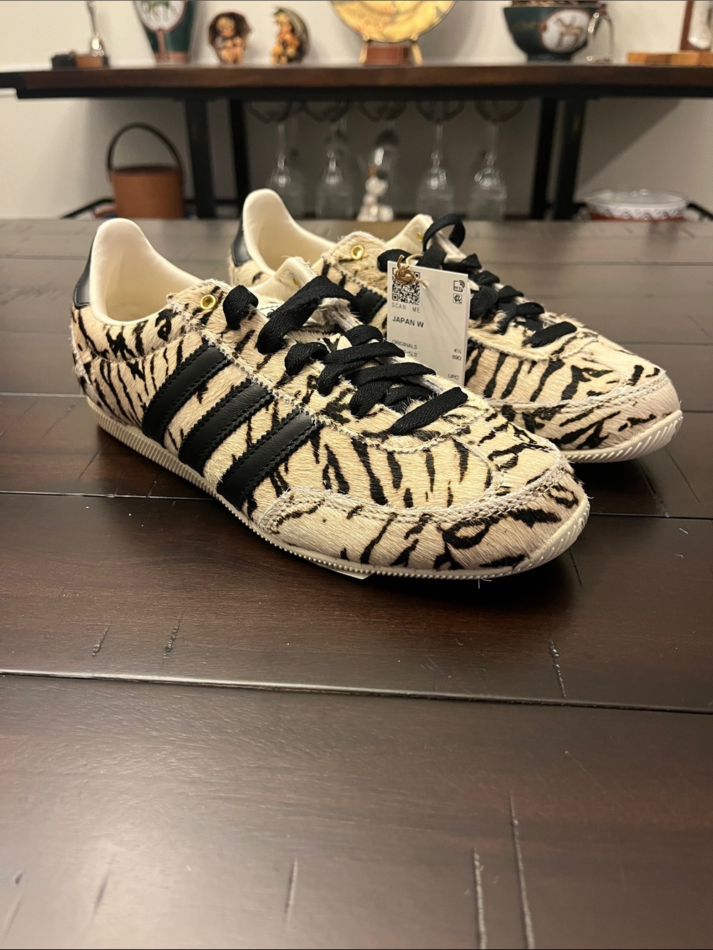 Adidas Japan Zebra Pattern Shoes Sneakers KI6544 new Women’s Size 6